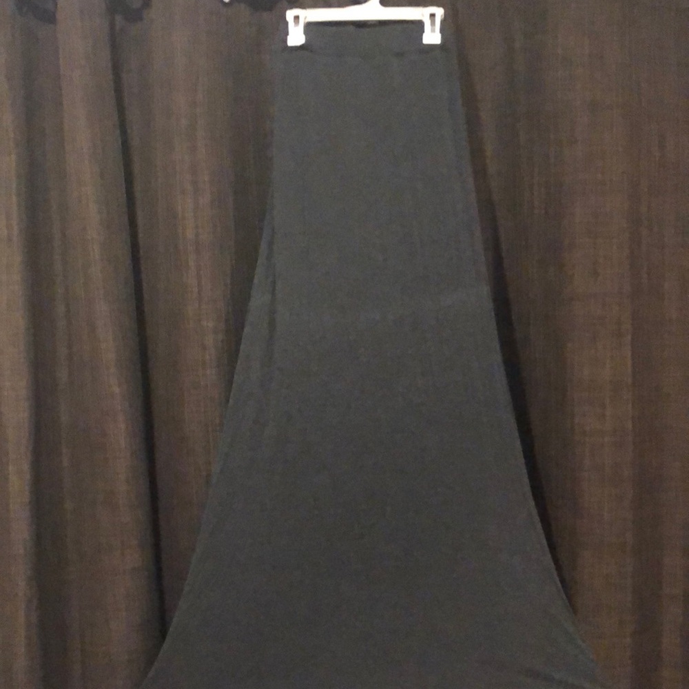 maxi skirt